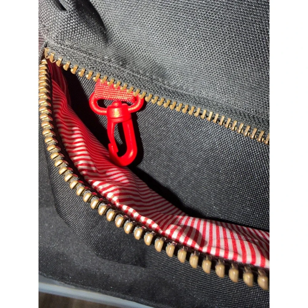 Herschel‎ Supply Co Classic Backpack Navy Blue Striped Lining Brass Zipper